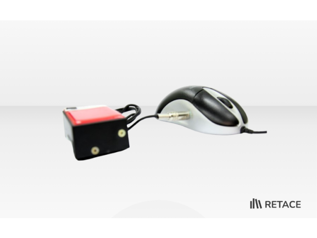 Acionador de caixinha ligado a um mouse adaptado